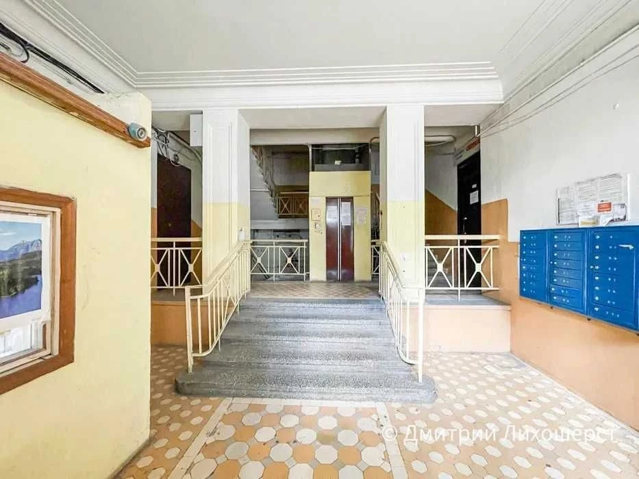3х кімнатна квартира 83 м2, 3 поверх, Мазепи 3, метро Арсена