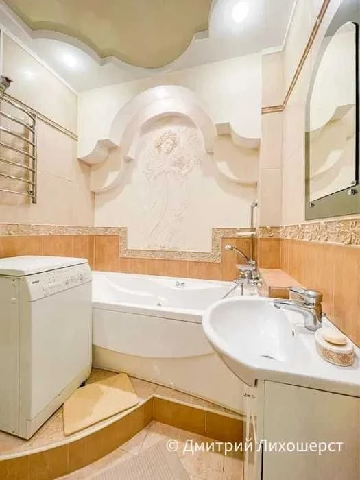 3х кімнатна квартира 83 м2, 3 поверх, Мазепи 3, метро Арсена