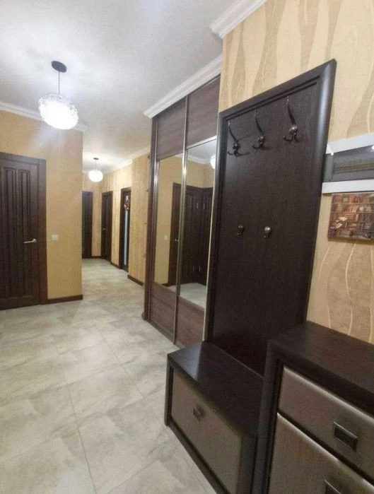 Євродвушка новий будинок ЖК Затишний дім Гетьмана 30б метро