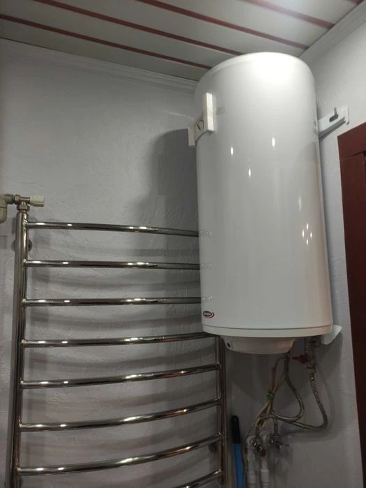 Галагани (метро Нивки - Святошин - 500 м. ), Чистяківська 11