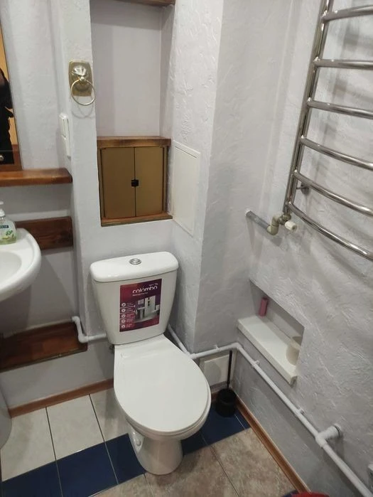 Галагани (метро Нивки - Святошин - 500 м. ), Чистяківська 11