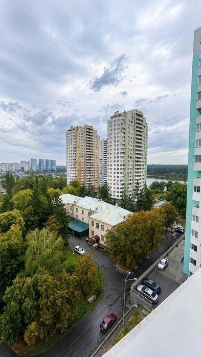 Студія з ремонтом у ЖК «Озерний», Обухівська 137: меблі, тех