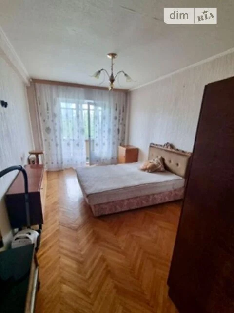 Довготривала оренда 2к квартири на вул. Івана Миколайчука 3