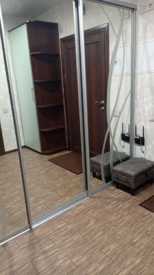Здається в оренду 1-кімнатна квартира, вул. Драгоманова, 2-Б