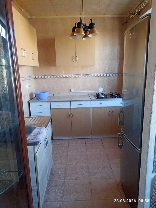 м. Чернігівська 15хв 3к 84квм Flat for rent in Kiev