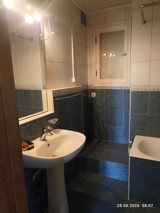 м. Чернігівська 15хв 3к 84квм Flat for rent in Kiev