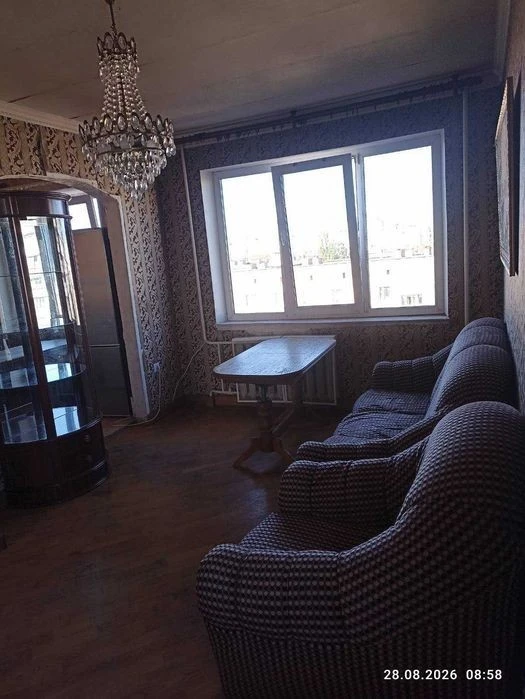 м. Чернігівська 15хв 3к 84квм Flat for rent in Kiev