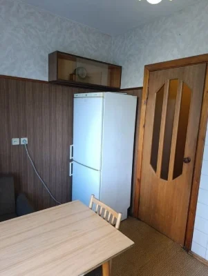 Оренда! Однокімнатна квартира, Бикова 10 (Спорт Лайф), Троєщ