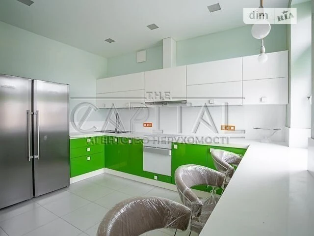 Продаж 2к квартири 78 кв. м на вул. Микільсько-Слобідська 1А