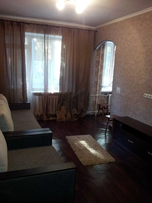 Оренда 1кім квартира Поділ, м. Контрактова пл.