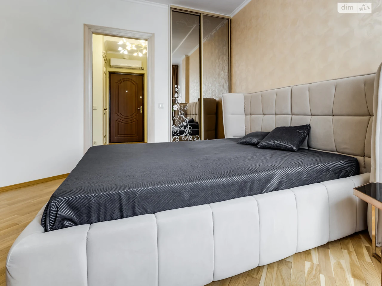 Продаж Квартира Підзамче