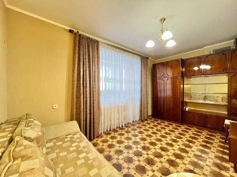 Оренда 2-кімнатної квартири, вул. Солом'янська, 16Б