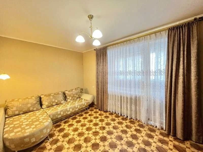 Оренда 2-кімнатної квартири, вул. Солом'янська, 16Б