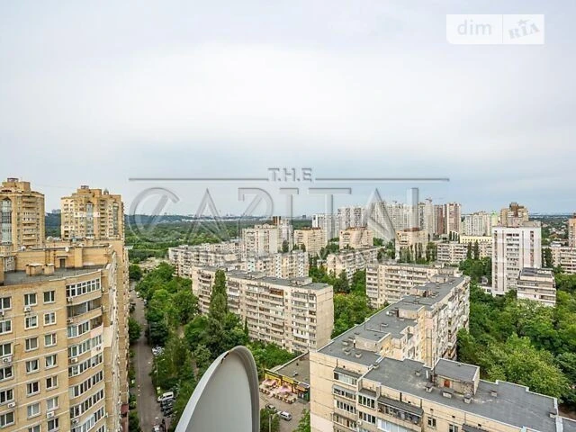 Продаж 2к квартири 78 кв. м на вул. Микільсько-Слобідська 1А