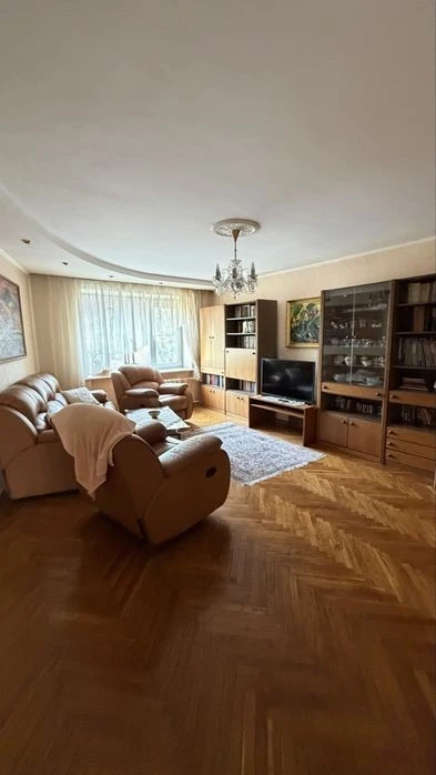 Оренда 3к квартири Січових Стрільців 59/65 Шевченківський ра
