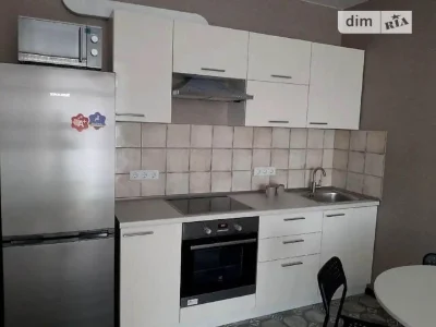 Довготривала оренда 1к квартири на просп. Берестейський 67В