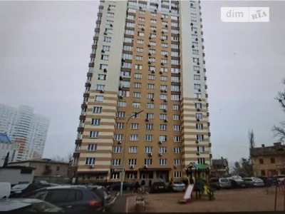 Довготривала оренда 1к квартири на вул. Новопирогівська 44 •