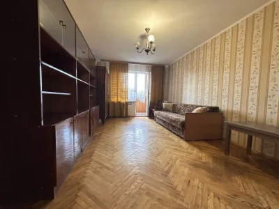 Продається однокімнатна квартира за адресою: бульвар Леоніда
