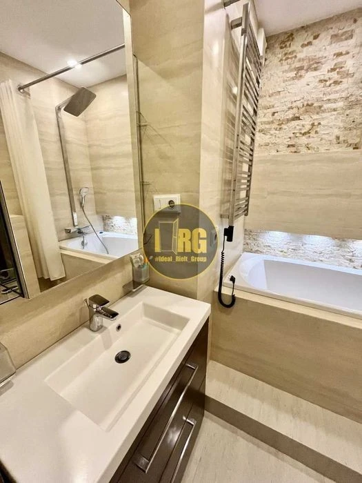 Без%, 1К, 45м2, Комфорт таун, Регенераторна, Дарницька площа