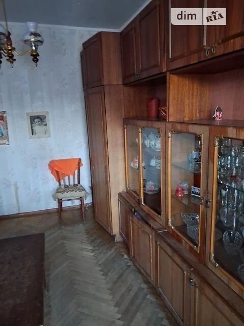 Здам в оренду кімнату на вул. Вифлеємська 2/26 довгостроково