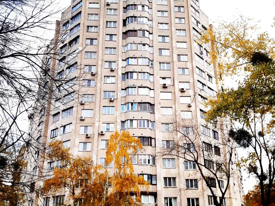 Квартира. Київ, Загорівська вул. (Багговутівська)