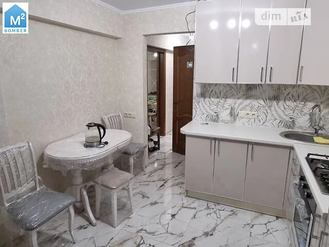 Довготривала оренда 1к квартири на вул. Велика Васильківська