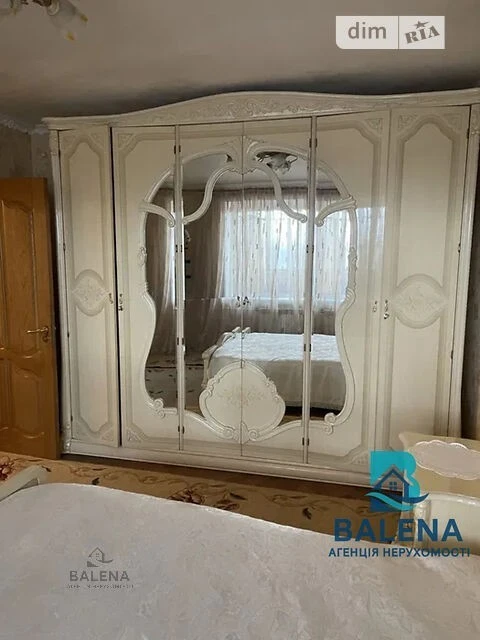 Довготривала оренда 2к квартири на вул. Митрополита Андрія Ш