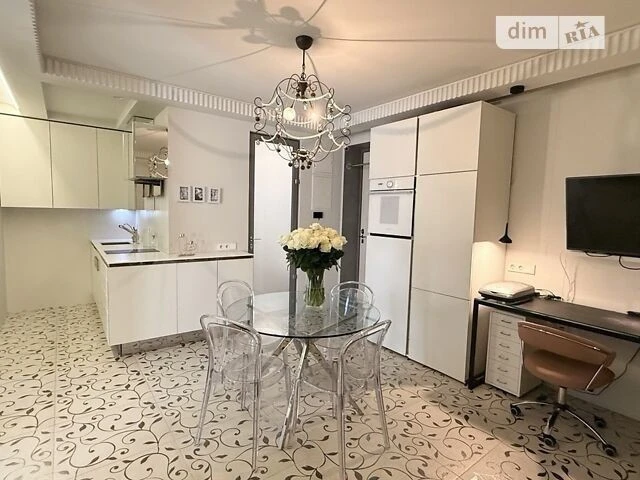 Довготривала оренда 2к квартири на вул. Освіти 3А • ID 34599
