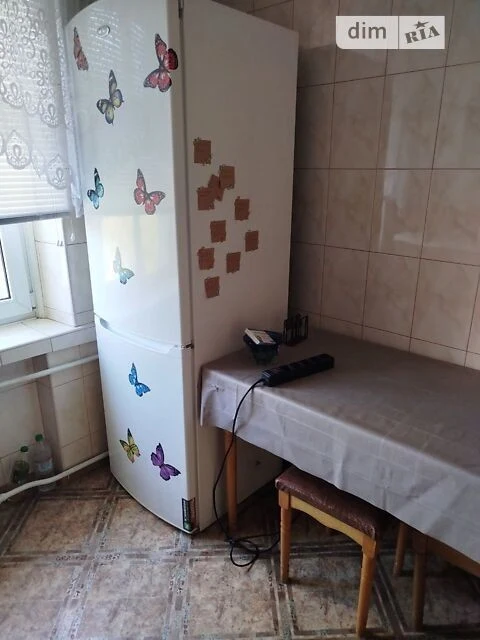 Довготривала оренда 1к квартири на просп. Берестейський 15 •
