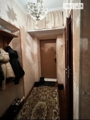 Довготривала оренда 1к квартири на просп. Берестейський 15 •