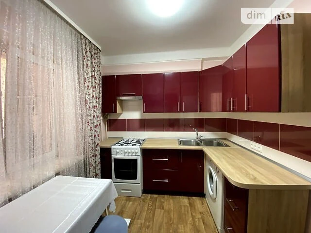 Довготривала оренда 2к квартири на просп. Павла Тичини 1 • I