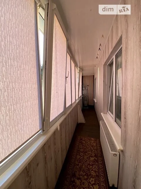 Довготривала оренда 2к квартири на просп. Павла Тичини 1 • I