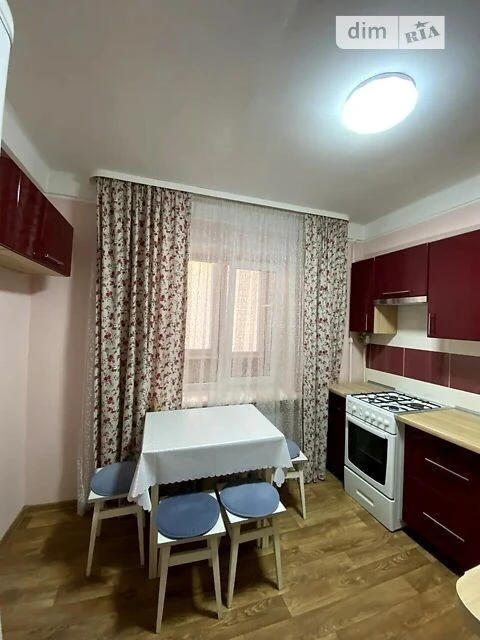 Довготривала оренда 2к квартири на просп. Павла Тичини 1 • I