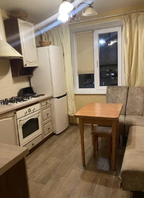 Аренда 3-комнатной квартиры 73 м², Николая Бажана просп., 7