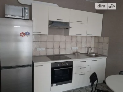 Довготривала оренда 1к квартири на просп. Берестейський 67В