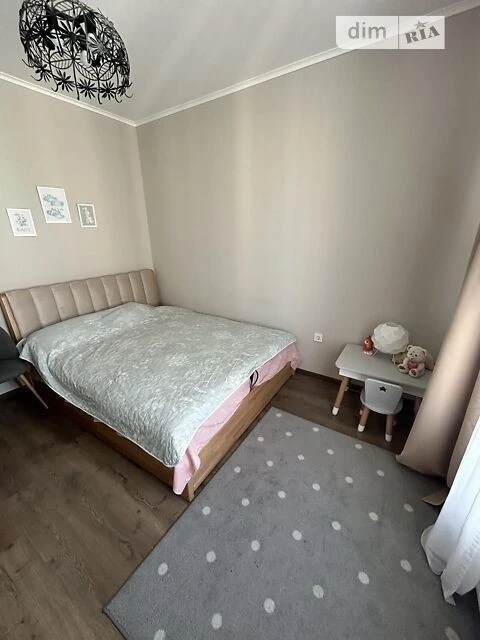 Довготривала оренда 2к квартири на вул. Академіка Заболотног
