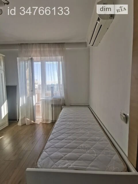Довготривала оренда 1к квартири на вул. Богатирська 10 • ID