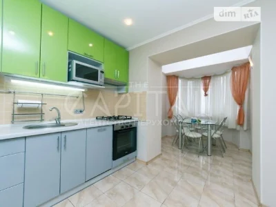 Продажа 3к квартиры 76 кв. м по ул. Большая Житомирская 27 •