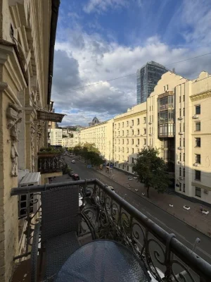 Без % | Оренда 4-кімнатної квартири 142 м² у центрі Києва |