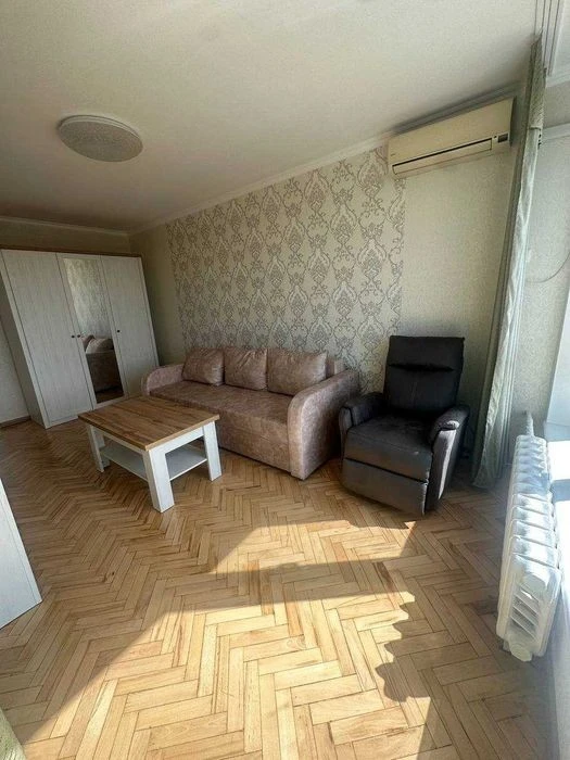 Оренда/Русанівка/ 1к. квартира з видом на Дніпро, Лавру та Б