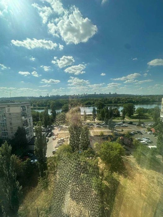 Оренда/Русанівка/ 1к. квартира з видом на Дніпро, Лавру та Б