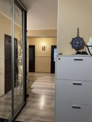 Здається в оренду 2-кімнатна квартира, вул. Бориспільська, 2