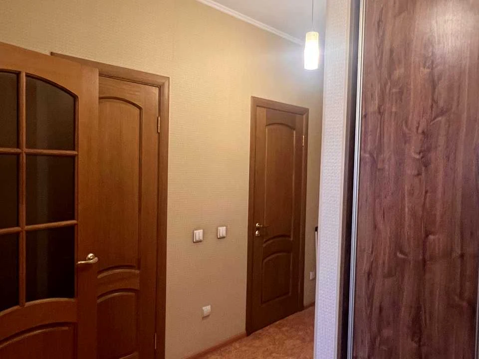 Квартира. Київ, Науки просп.