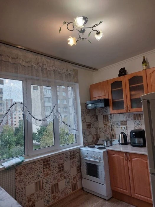 Оренда 2 кімнатна квартира Подільський район МЕТРО Оболонь М