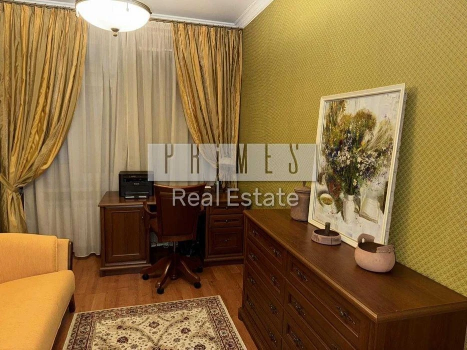 Оренда 3-кімнатної квартири 80 м² біля Майдану Незалежності,