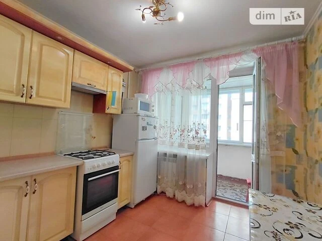 Довготривала оренда 2к квартири на вул. Олександра Архипенка