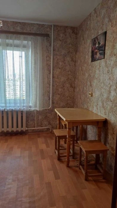 Сдам 1-х ком. квартиру на Драгоманова!