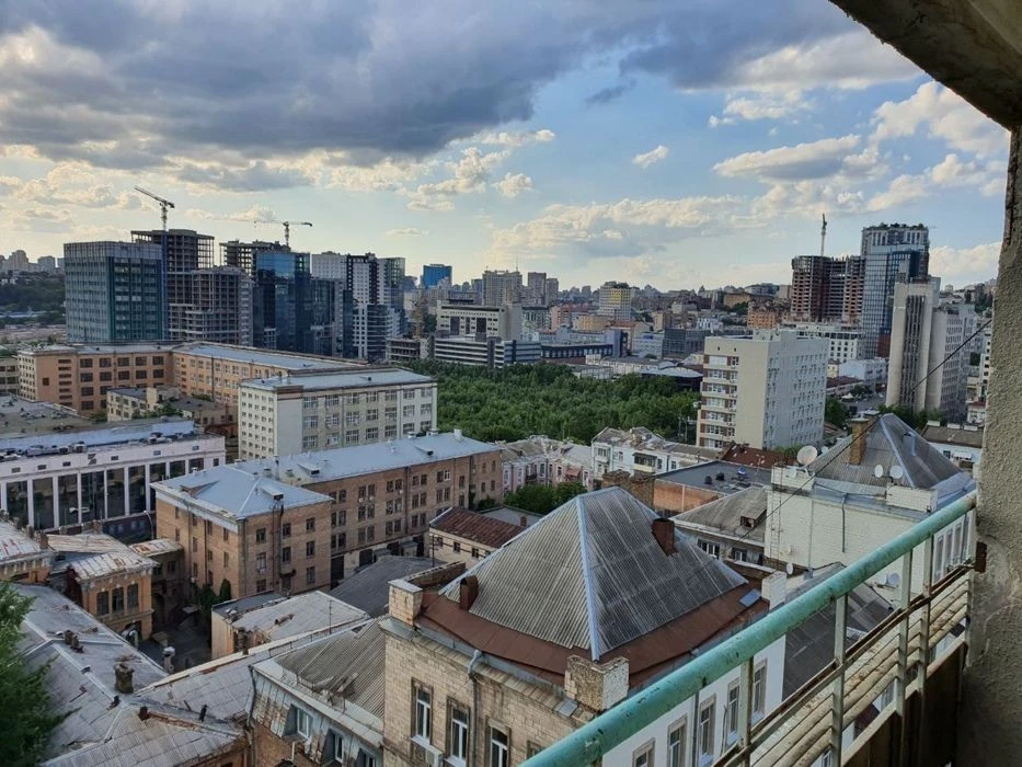 1к квартира на Велика васильківська 94