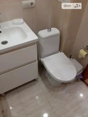 Довготривала оренда 1к квартири на вул. Басейна 12 • ID 3476