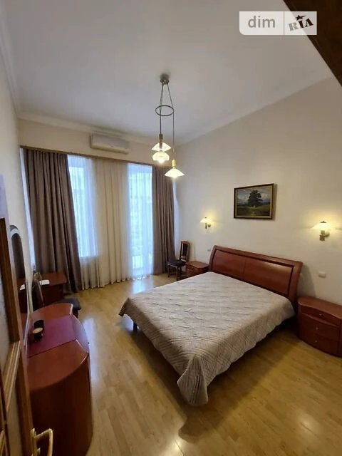 Довготривала оренда 1к квартири на вул. Басейна 12 • ID 3476